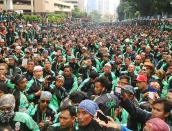 Ribuan Ojol Sejabodetabek Demo Hari Ini, Apa Saja Tuntutan Mereka?