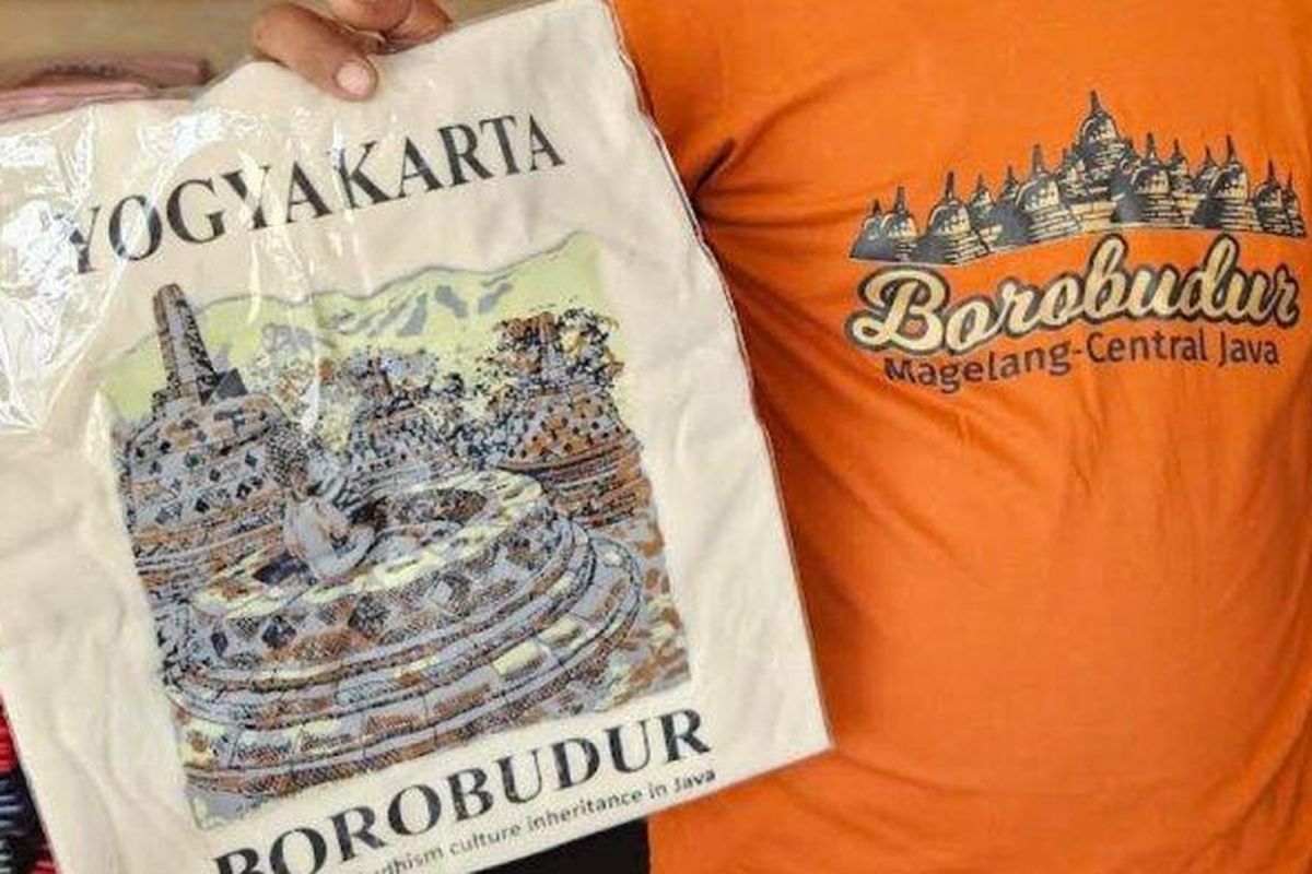 Viral Kaos Borobudur Bertuliskan Yogyakarta, Produsen: Kalau Ditulis Magelang Kurang Laku