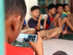 Anak Kecanduan Gadget, Orang Tua Harus Lakukan 6 Hal Ini