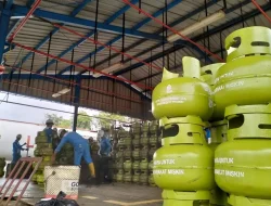 Mulai 1 Februari 2025 Penjualan Gas Elpiji 3kg Hanya Melalui Pangkalan Resmi, Bukan Pengecer