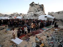 Pemimpin MUI Menolak Pengungsian Warga Gaza ke Indonesia Pemimpin MUI Menolak Pengungsian Warga Gaza ke Indonesia
