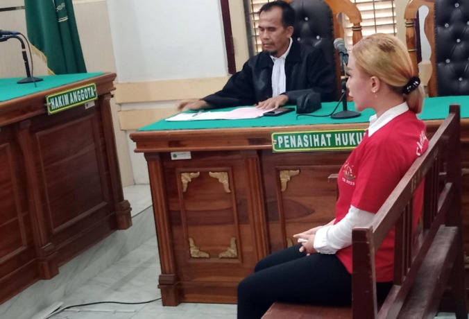 Miss Barbie Dituduh Menipu Korban Senilai Rp758 Juta, Dipidanakan 3,5 Tahun Penjara