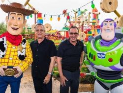Putri Tom Hanks Khawatir kehilangan maknanya di Disneyland jika Ayahnya Pergi Putri Tom Hanks Khawatir kehilangan maknanya di Disneyland jika Ayahnya Pergi