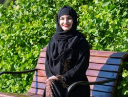 7 Inspirasi Ootd Arabian Style yang Elegan dan Memukau 7 Inspirasi Ootd Arabian Style yang Elegan dan Memukau