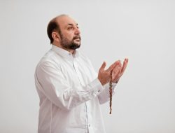 Hukum Puasa Syawal Dilakukan Tidak Berurutan Enam Hari, Bolehkah? Hukum Puasa Syawal Dilakukan Tidak Berurutan Enam Hari, Bolehkah?