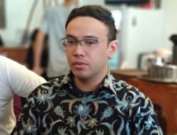 Pernah Sejodoh dengan Nikita Mirzani, Sandy Tumiwa prihatin melihat nasib sahabat artisnya ini Pernah Sejodoh dengan Nikita Mirzani, Sandy Tumiwa prihatin melihat nasib sahabat artisnya ini