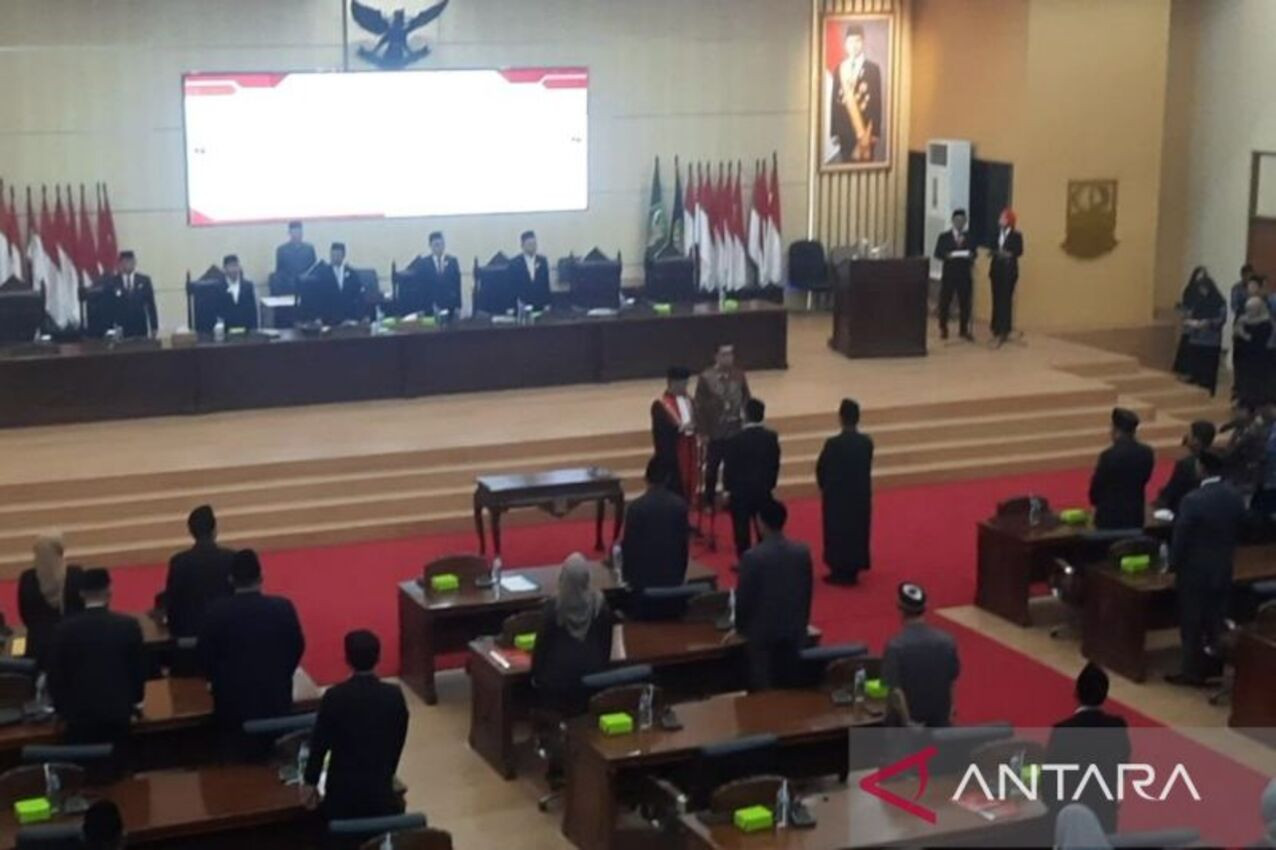 Kadernya Terjerat Skandal Suap, PDIP Luncurkan Usup Supriatna Sebagai Wakil Ketua DPRD Bekasi