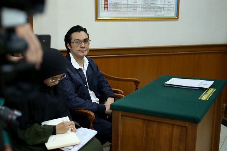 Baim Wong Tidak Dapat Hasil Putusan Cerai saat Sidang di Pengadilan, Majelis Hakim Tolak Baca