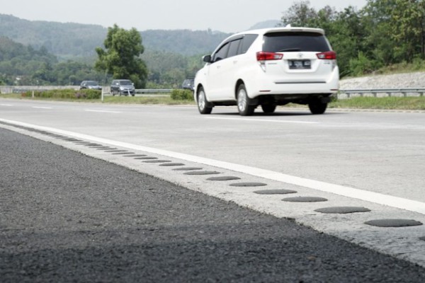 Kenapa Sering Terdengar Suara Duk-Duk-Duk di Jalan Tol?