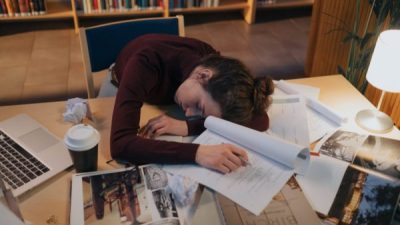 3 Mindset Salah yang Menghalangi Anda Melakukan Self-Compassion