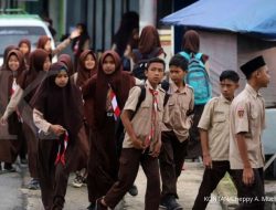 Dokumen Resmi SPMB 2025 untuk Pendidikan TK, SMP, dan SMA/SMK: Jangan Lewatkan!