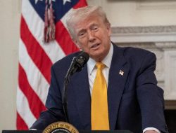 Trump Tetapkan Pajak 100% bagi Film Asing: industri Hollywood di Ambang Kehancuran Trump Tetapkan Pajak 100% bagi Film Asing: industri Hollywood di Ambang Kehancuran