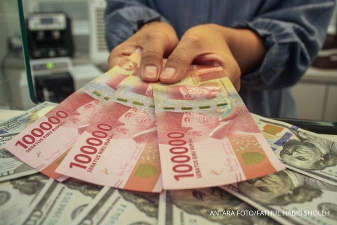 Rupiah Mulai Pagi Melemah Tipis ke Rp16.289 per Dolar AS, 28 Mei 2025