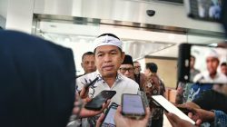 Dedi Mulyadi Hebohkan Subang: Dibalik Spanduk Pendukung Persikasa