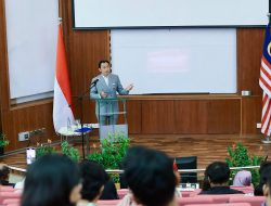 Kuliah Umum di Universiti Malaya: Ibas Diskusikan Geopolitik dan Kekuatan ASEAN Kuliah Umum di Universiti Malaya: Ibas Diskusikan Geopolitik dan Kekuatan ASEAN