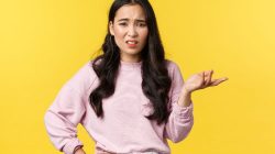 8 Kebiasaan yang Mencerminkan Kualitas Rendah pada Wanita tanpa Dia Ketahui