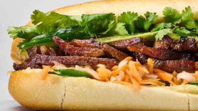 Sehari Menjelajahi Rasa Khas Vietnam Through Its Culinary Delights