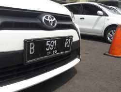 Ini Dia Perbedaan Spesifikasi Plat Nomor Cantik dari Rp 5 Juta hingga Rp 20 Juta: Faktor Kunci yang Membedakannya Ini Dia Perbedaan Spesifikasi Plat Nomor Cantik dari Rp 5 Juta hingga Rp 20 Juta: Faktor Kunci yang Membedakannya