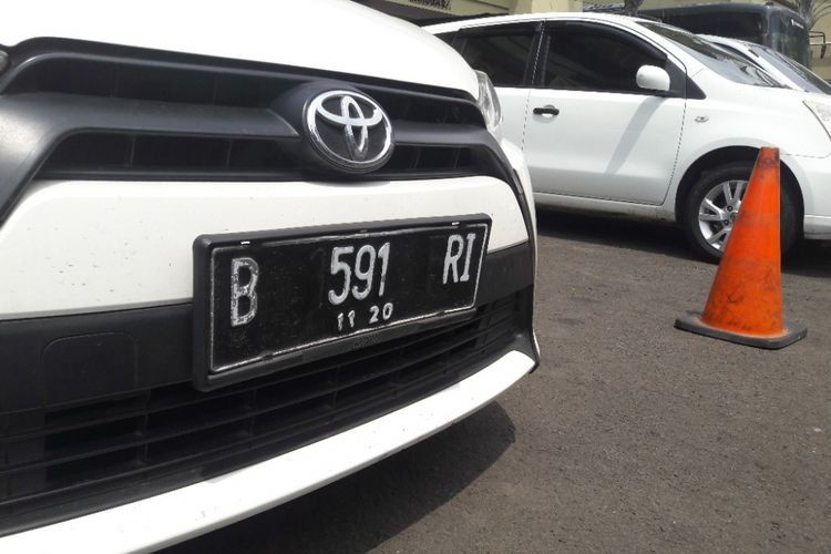Ini Dia Perbedaan Spesifikasi Plat Nomor Cantik dari Rp 5 Juta hingga Rp 20 Juta: Faktor Kunci yang Membedakannya