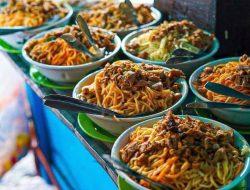 Buruan Coba! 4 Tempat Mie Ayam Jumbo Hanya 10 Ribu di Surabaya yang Akan Mengenyangkan Hari Anda Buruan Coba! 4 Tempat Mie Ayam Jumbo Hanya 10 Ribu di Surabaya yang Akan Mengenyangkan Hari Anda