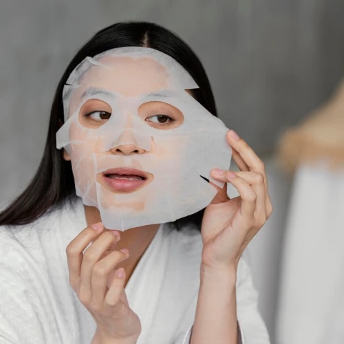 Skin-to-Soul: Gunakan Skincare untuk Membentuk Cinta Terhadap Diri Sendiri dan Naikkan Kesejahteraan Emosional