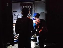 PLN Kembalikan Daya Listrik ke Seluruh Bali PLN Kembalikan Daya Listrik ke Seluruh Bali