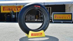 Pirelli Tetapkan Tanggal Uji Coba Perdana Ban MotoGP di Indonesia sebagai Pengganti Michelin