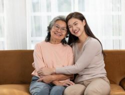 5 Cara Membimbing Anak Anda di Usia Dewasa Sebelum Menikah