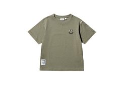 Koleksi T-Shirtunik dengan Desain Main-main yang Pas Untuk Hari-Hari Anda Koleksi T-Shirtunik dengan Desain Main-main yang Pas Untuk Hari-Hari Anda