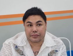 Ivan Gunawan Cabut ke Haji, Sapa Kakak Ibu dengan Haru: Mudah-mudahan Ortu Ridho dan Ikhlaskan Ivan Gunawan Cabut ke Haji, Sapa Kakak Ibu dengan Haru: Mudah-mudahan Ortu Ridho dan Ikhlaskan