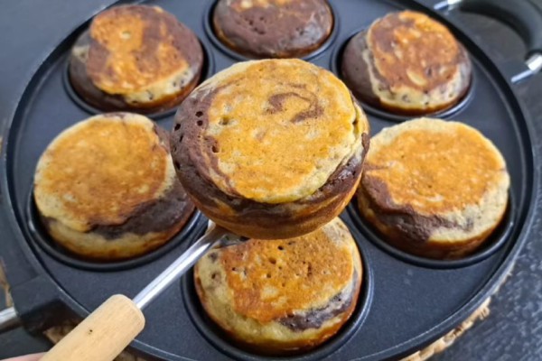 Resep Bolu Pisang Marmer Cokelat Keju Empuk dan Lezat
