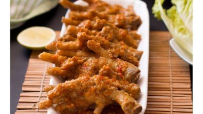 3 Tempat Makan Pedas di Surabaya yang Bakal Menggoyang Lidah Anda