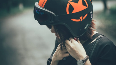 Akibat Menggunakan Helm yang Terlalu Besar: Proteksi Kepala Kurang Optimal