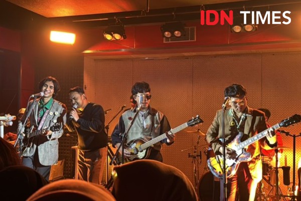 3 Highlight Moments dari Showcase Perdana The Lantis yang Memukau dengan Hiasan Bunga