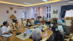 Warga Transmigrasi Merana Selama 10 Tahun, Keluhkan Hak Kependudukan kepada Wagub Sulteng Dr. Reny Lamadjido