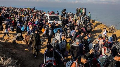 Kisah Penderitaan Para Lansia di Gaza: Bertarung Melawan Lapar dan Serangan Israel