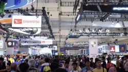 Penjualan Mobil di Indonesia Merosot Drastis, Capai Titik Terendah Tahun Ini