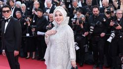 YA AMPUN, Klaim Penghargaan Syahrini di Cannes Dicabut oleh UNESCO YA AMPUN, Klaim Penghargaan Syahrini di Cannes Dicabut oleh UNESCO