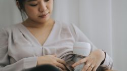 Pelajari Cara Mudah Menggunakan Pompa ASI Hands-free untuk Ibu Sibuk
