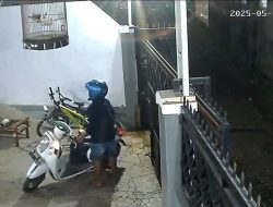 Uji Nyali: Scoopy Abdi Negara Direbut Maling, Helmet Dinas Hilang Pula Uji Nyali: Scoopy Abdi Negara Direbut Maling, Helmet Dinas Hilang Pula