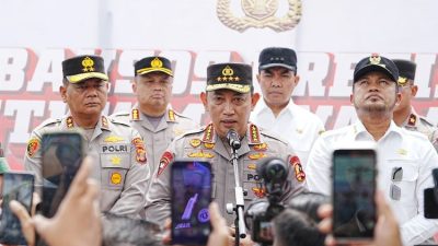Kapolri Sigit Berikan Sembako dan Sumur Bor di Samarinda, Dorong Ekonomi Lokal dan Kerja Sama