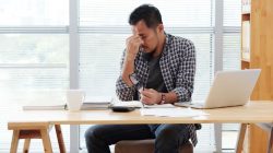 Jika Dibesarkan dengan “Jangan Menangis”, Begini 7 Cara Rahasia Anda Mengungkapkan Emosi