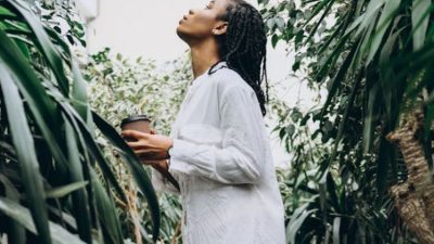 7 Merek Pakaian Lokal yang Menggunakan Tencel: Stylish, Nyaman, dan Baik untuk Lingkungan!