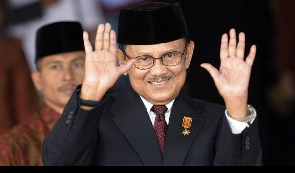 Kilas Balik Mei 1998: Dari Tangan Habibie, Rupiah Kembali Kuat dan Politik Semakin Terbuka