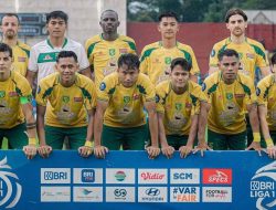 Persebaya Marah Gagal Menang! Sekarang Totol Serang Semen Padang di Gelora Bung Tomo Persebaya Marah Gagal Menang! Sekarang Totol Serang Semen Padang di Gelora Bung Tomo
