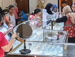 Penurunan Besar: Harga Emas Antam Hari Ini hanya Rp 1.910.000 per Gram