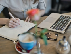 Tips Cepat dan Profesional: Menulis Email untuk Permintaan Magang Sukses! Tips Cepat dan Profesional: Menulis Email untuk Permintaan Magang Sukses!