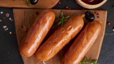 5 Tip Menghasilkan Sosis Keju Buatan Sendiri yang Juicy dan Lumer