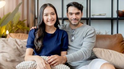 5 Alasan Mengapa Pasangan Perlu Menjaga Waktu Sendiri agar Hubungan Tak Cepat Membosankan