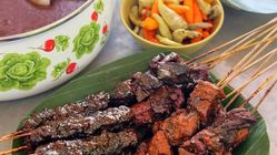 5 Wisata Kuliner Jepara Paling Legendaris: Sate Kerbau Haji Darno, Opor Panggang, Sop Udang Bu Masmi, Mak Nyus